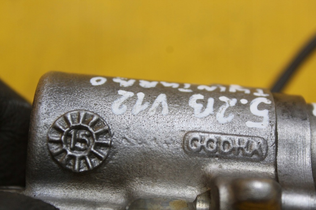 фото №8, Датчик faz распределительного вала aston martin 5.2 b v12 twin turbo db11 ae31 hy536c74