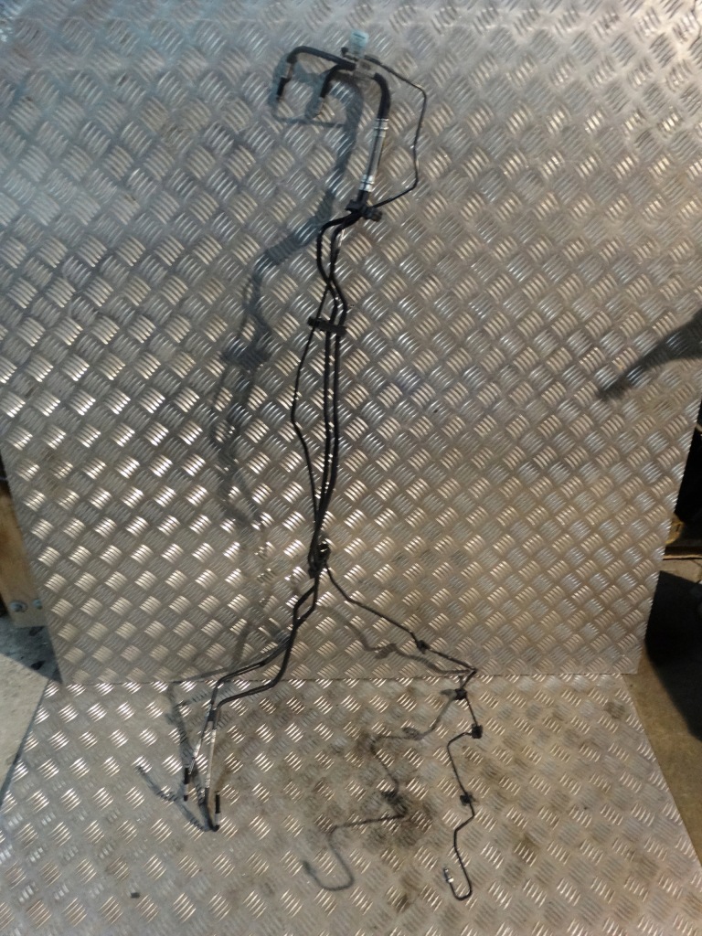 фото №1, Idealne провода усилитель тормозов тормозной mercedes w167 1