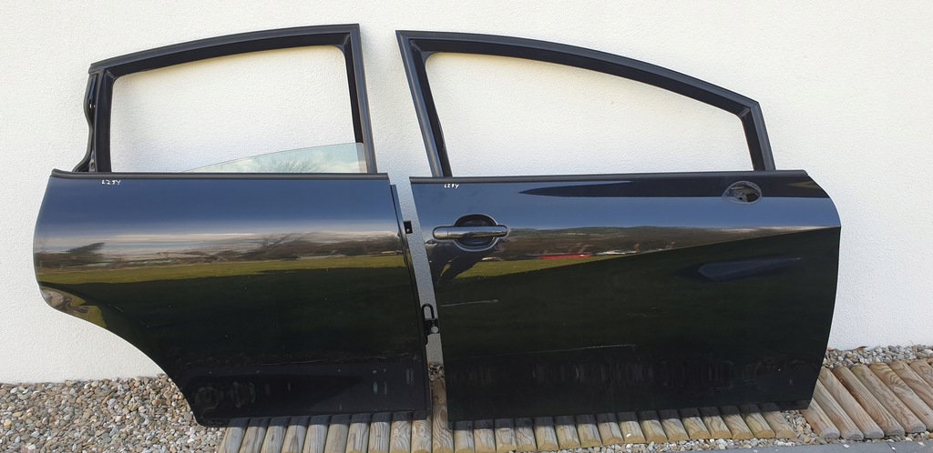 фото №1, Дверь передние lub задние seat leon ii 2005- lz9y