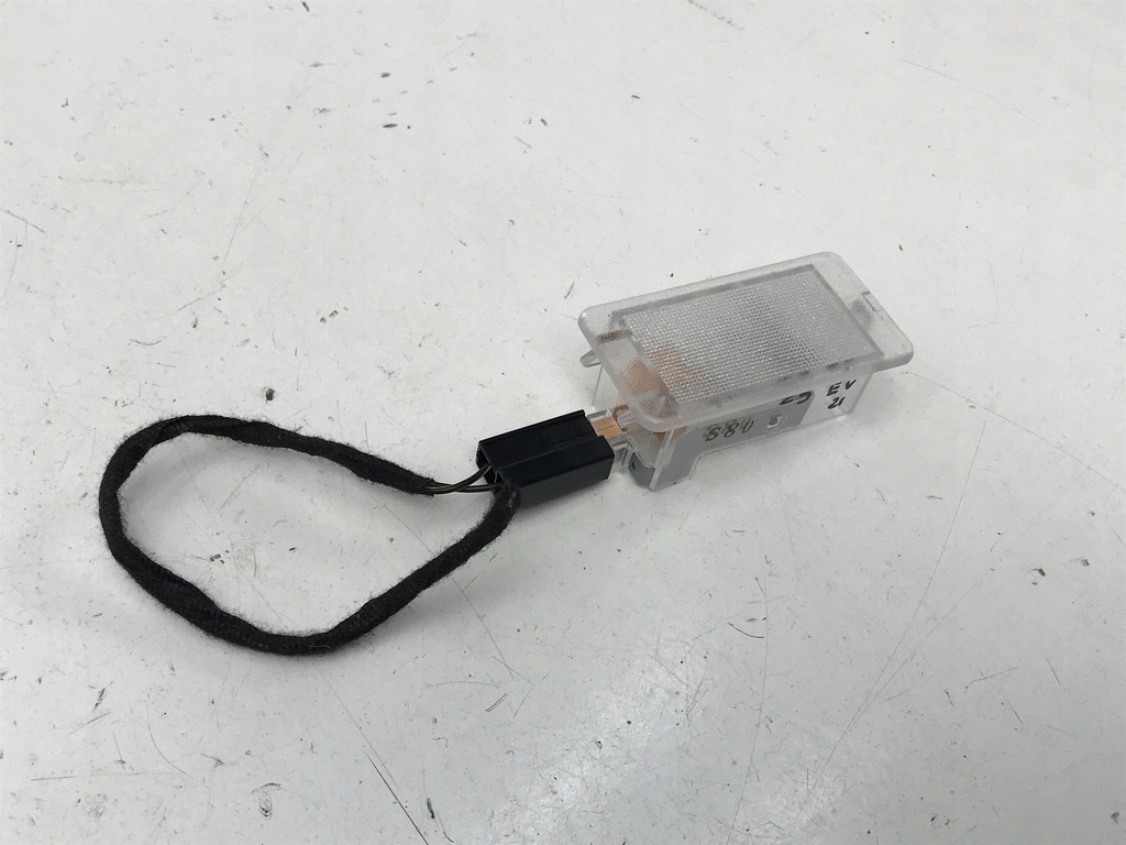 фото №1, Mg zs ev електрик 2021 лампа освітлення салону кабіни s80