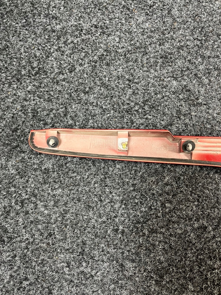 фото №10, Toyota corolla e12 молдинг накладка крышки багажника лак- 3n8