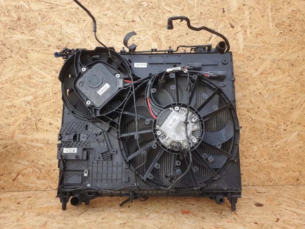 Range rover sport 2 l494 ремінь передній радіатор комплект 3.0 Недорого