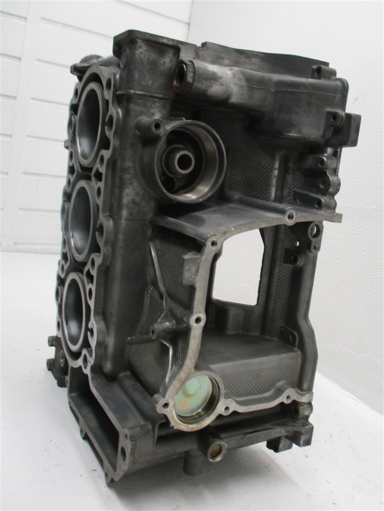 Блок porsche boxster 986 2.5 m96.20 9961011280r Доставка