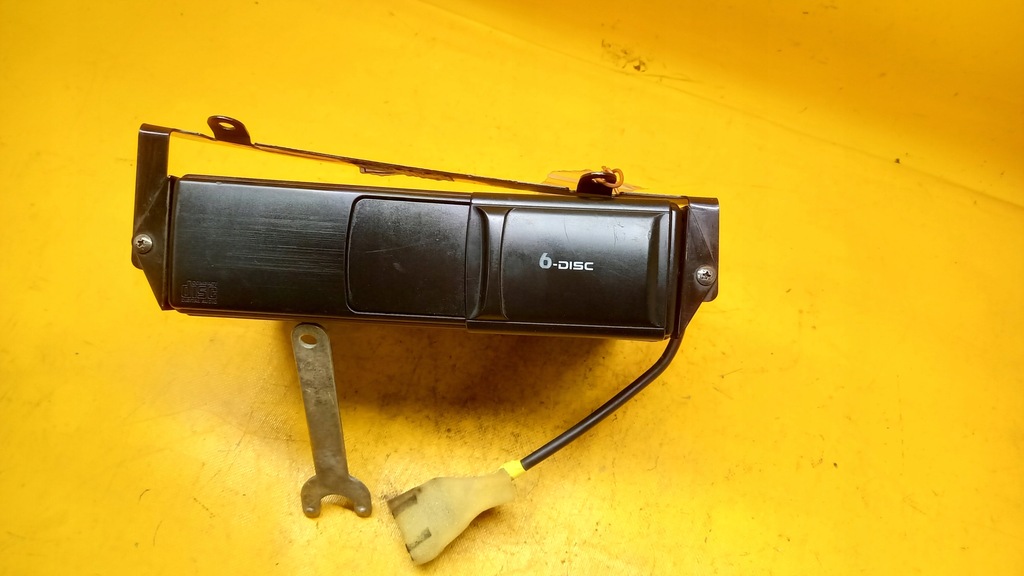 фото №5, Чейнджер дисков cd alhambra fl 00-05r 1j5035111a