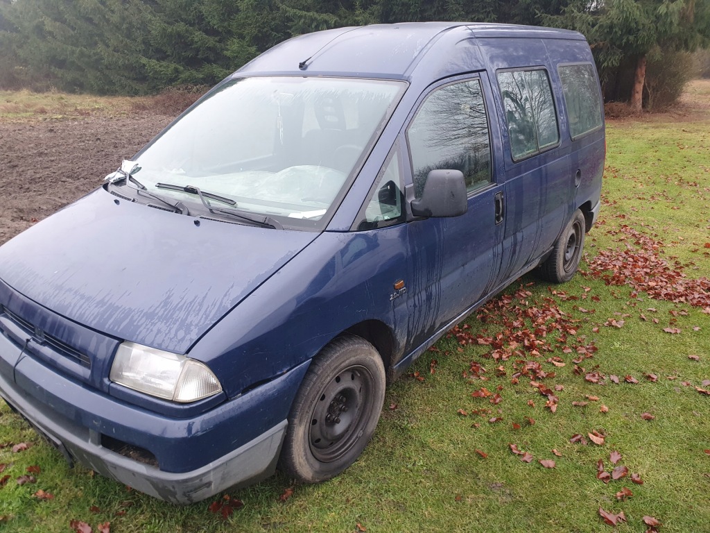Купити Двері праве задні задній fiat scudo 98 jtd foto цілий zero іржа do лак