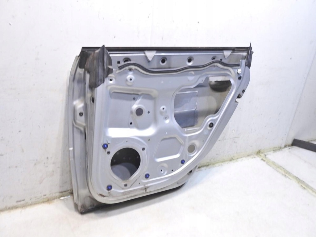 фото №9, Дверь правый задняя lx7w audi a3 8p sportback