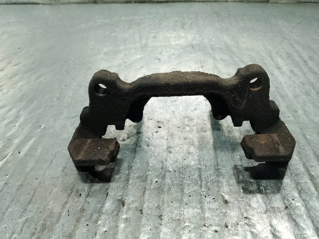 Купить Скоба правый  перед vw golf plus 1.9 tdi