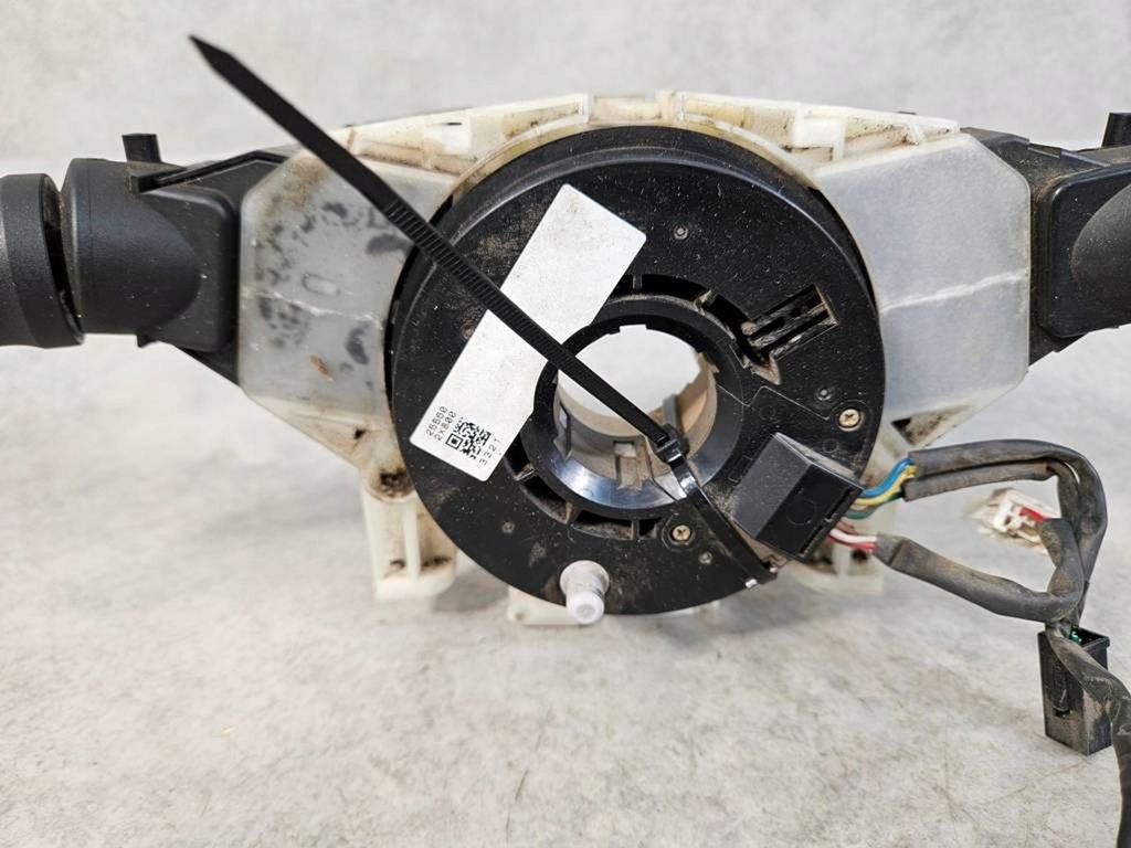 фото №6, Переключатель комбинированный переключатели лента nissan terrano ii r20 lift 02-06