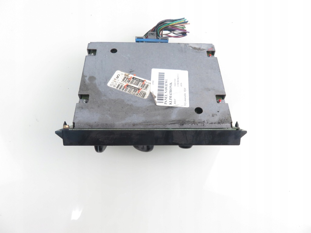 фото №11, Панель обдув кондиционера jeep grand cherokee i zj 55036400