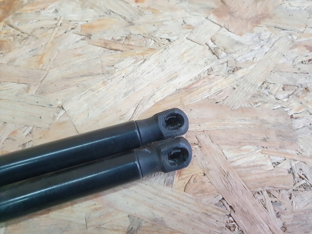 фото №5, Hyundai i10 ii амортизатори кришки багажника комплект