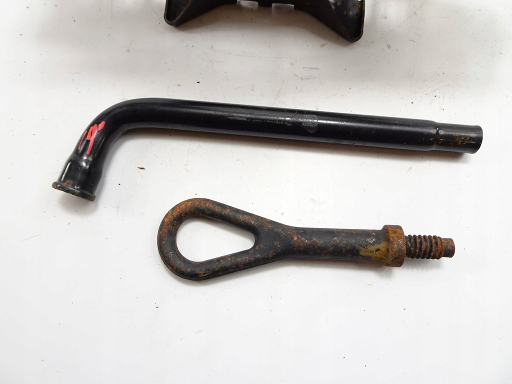 фото №5, Домкрат ключ болт вкладка ford focus mk3