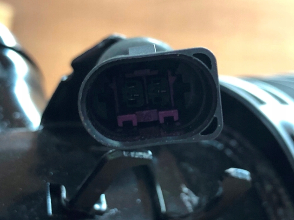 фото №13, Амортизатор пневмоподушка правый задняя 7l8616020d do audi q7 4lb porsche 2006-2015