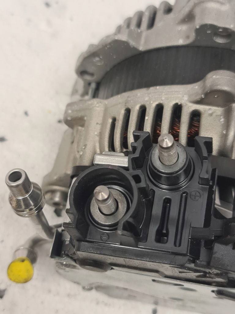 Генератор bmw g20 g30 g01 g32 8490540 b48 b58 Недорого