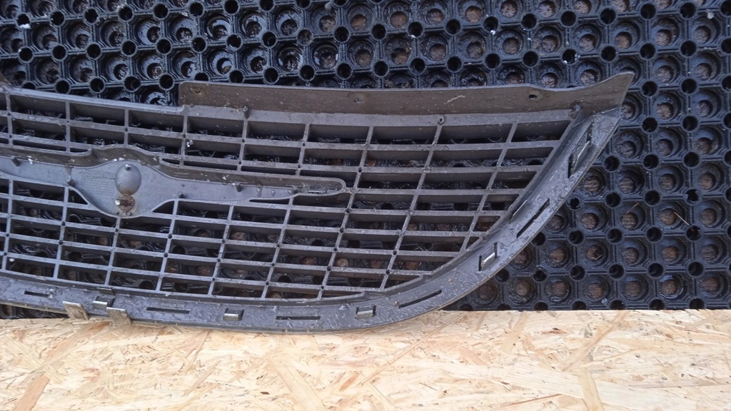 фото №9, Chrysler grand voyager iv решётка радиатора решётка радиатора