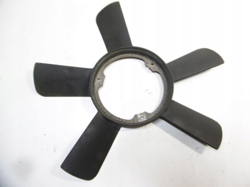 фото №1, Opel frontera a вентилятор двигателя 90220075 2,4 c24ne