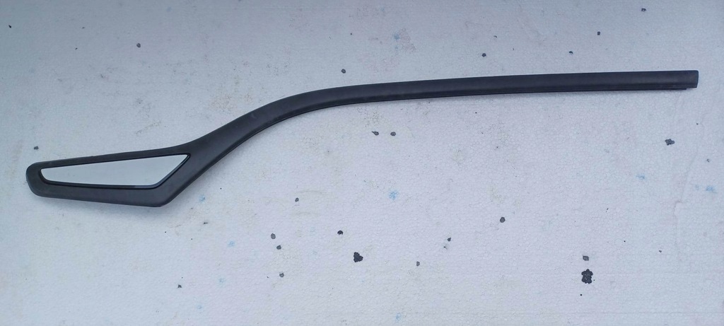 фото №1, Молдинг крыла заднего левая peugeot 208