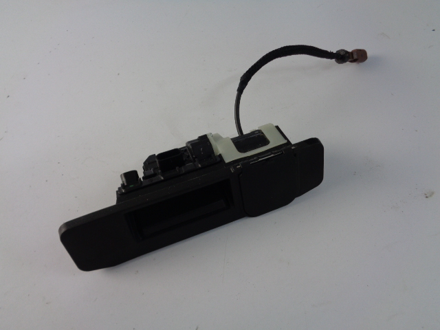 фото №1, Ручка камера заднего вида mercedes gla h247 2019-