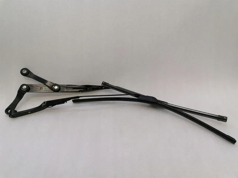 фото №8, Привод дворник передних aston martin 17504