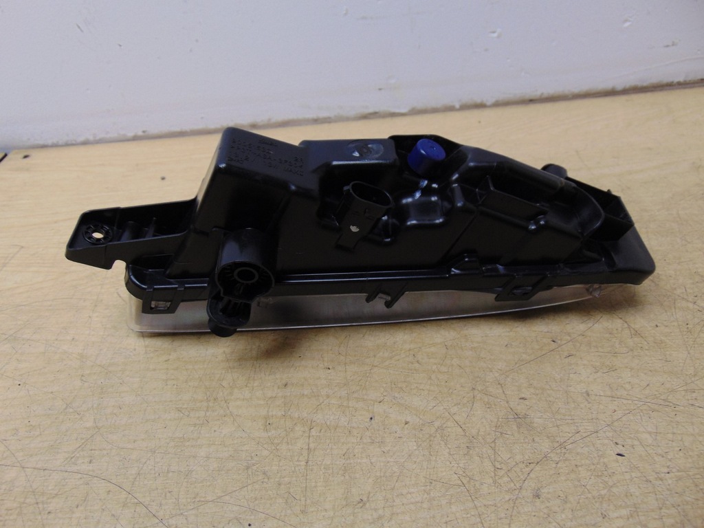 фото №10, Протитуманна фара правий drl bmw g30 g31 89250243 europa