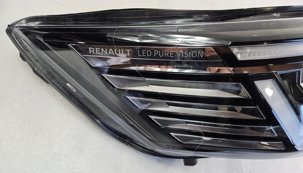 Правий фара перед full led renault trafic 3 3 iv 4 рестайлінг  260102899r Оригінал