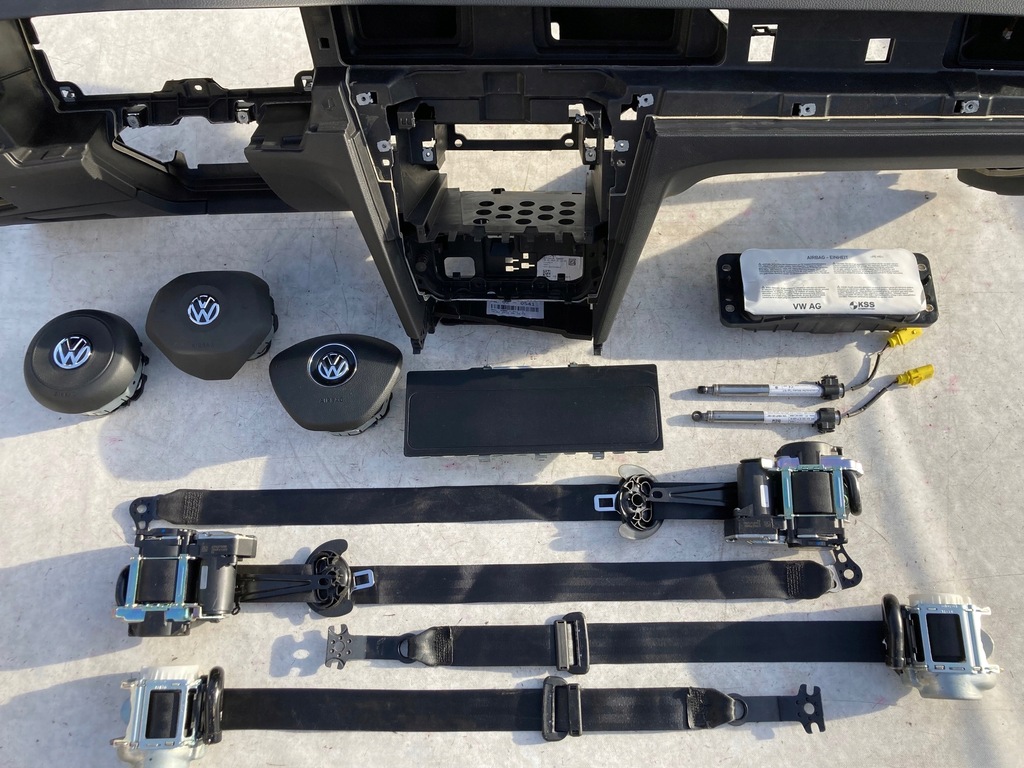 фото №7, Vw arteon приборная панель приборная панель консоль подушки безопасности ремни