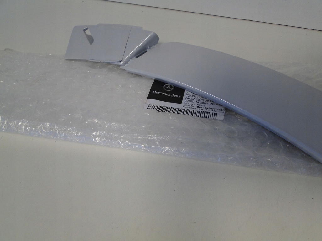 фото №9, Mercedes молдинг бічна бампера права ліва a klasa 177 w177 amg