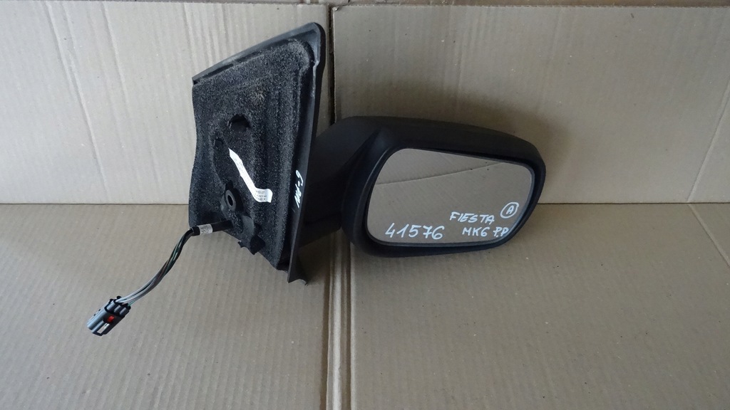 фото №1, Fiesta mk6 дзеркало праве 6 pin