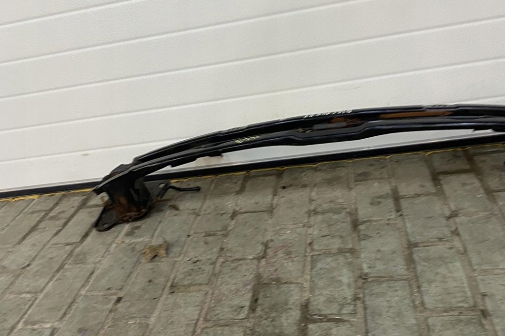 фото №8, Балка бампера задняя land rover discovery v l462 5e08x0107 3.0l дизель