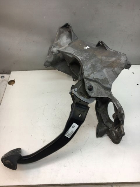 фото №1, Volvo xc90 педаль тормоза пиротехнический 50854910