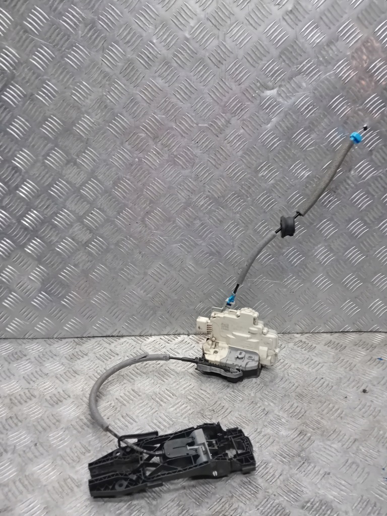 фото №1, Audi a3 8v замок двері лівий задня 4g0839015b 9pin