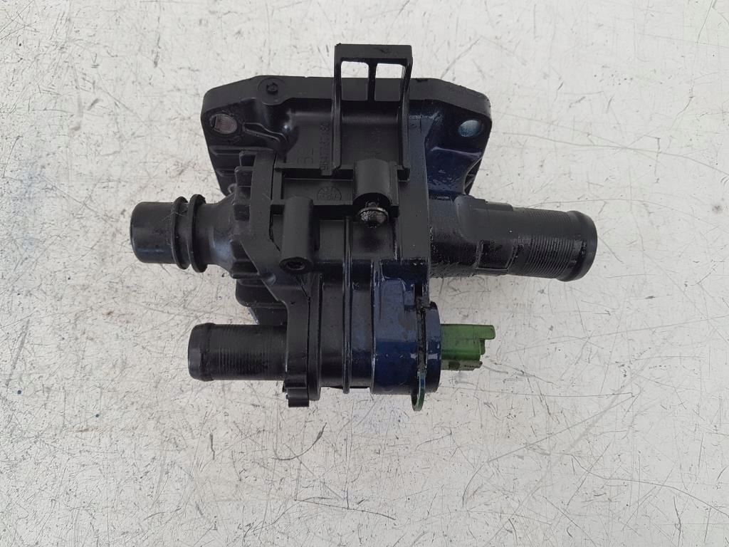 фото №1, Корпус термостата citroen xsara picasso 1.6 hdi