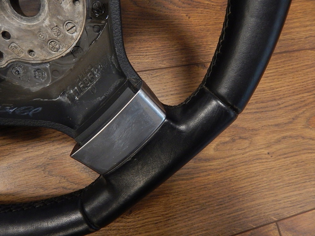 фото №9, Vw golf v gti r32 scirocco - воздуховод oryg 1k0