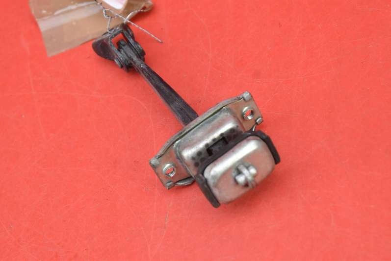 фото №5, Обмежувач двері лівий задня honda civic viii sedan