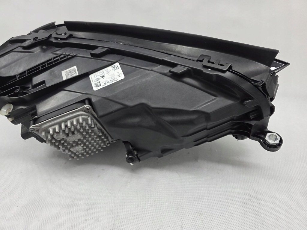 Купить Mercedes gle w167 lift 23+ лампа перед левая full led multibeam a1679068309