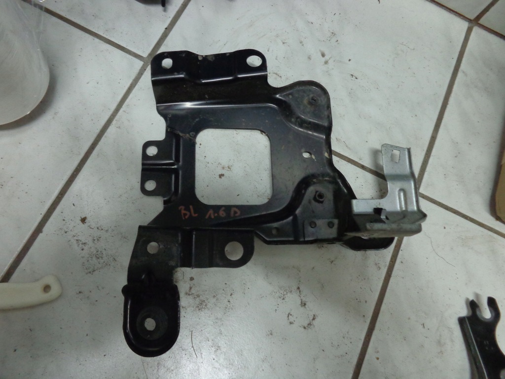 фото №1, Mazda 3 bl 2009-2013 основание фильтра воздуха