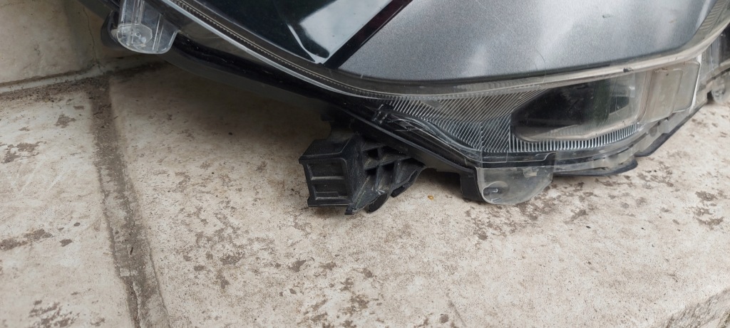 фото №3, Toyota hilux viii фара лампа full led правый