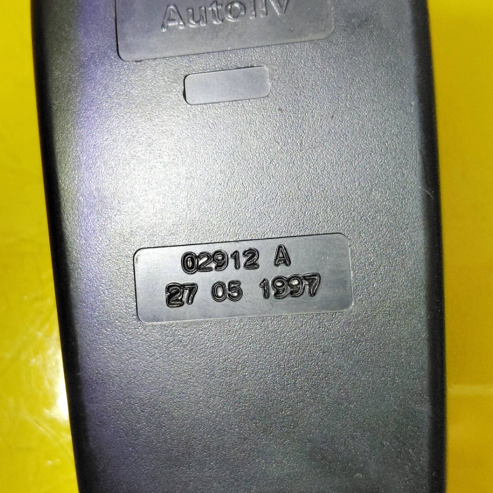 Клипса поперечина безопасности левое  перед bmw 5 e39 02912a nr375 Киев