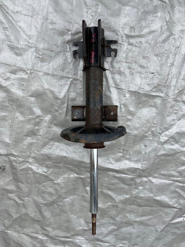 Купити Renault master амортизатор передній