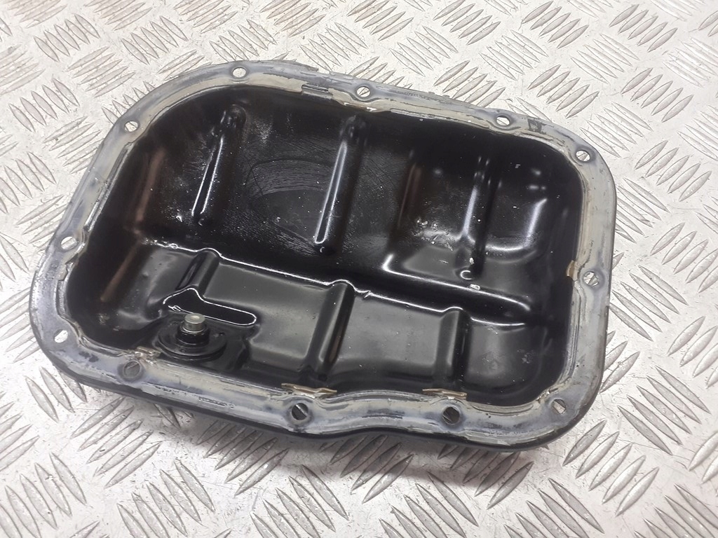 фото №1, Поддон масляная toyota auris i e15 1.6 vvti