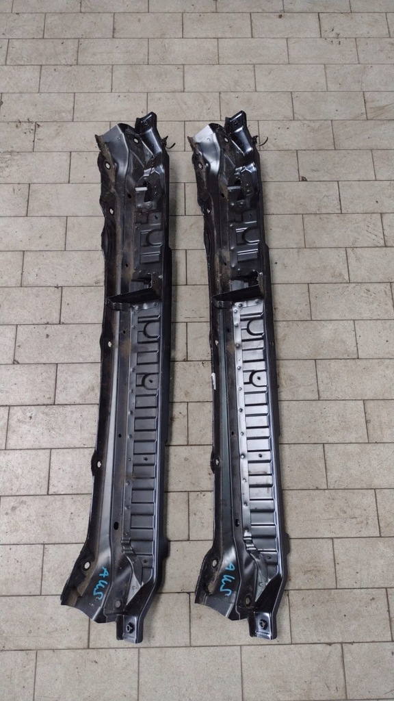 фото №1, Жабо металевий нижні renault austral оригінальний номер jak nowe