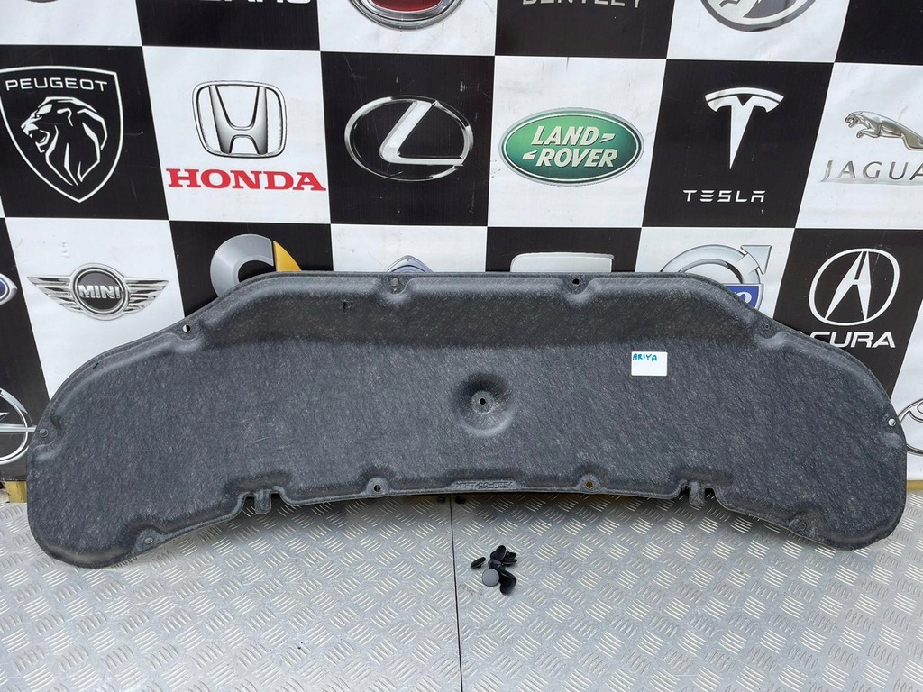 фото №1, Nissan ariya шумоизоляция капот штифты