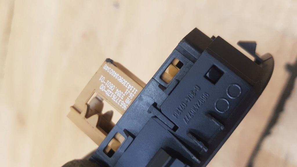 фото №4, Заглушка защита переключателей citroen c5 iii lift