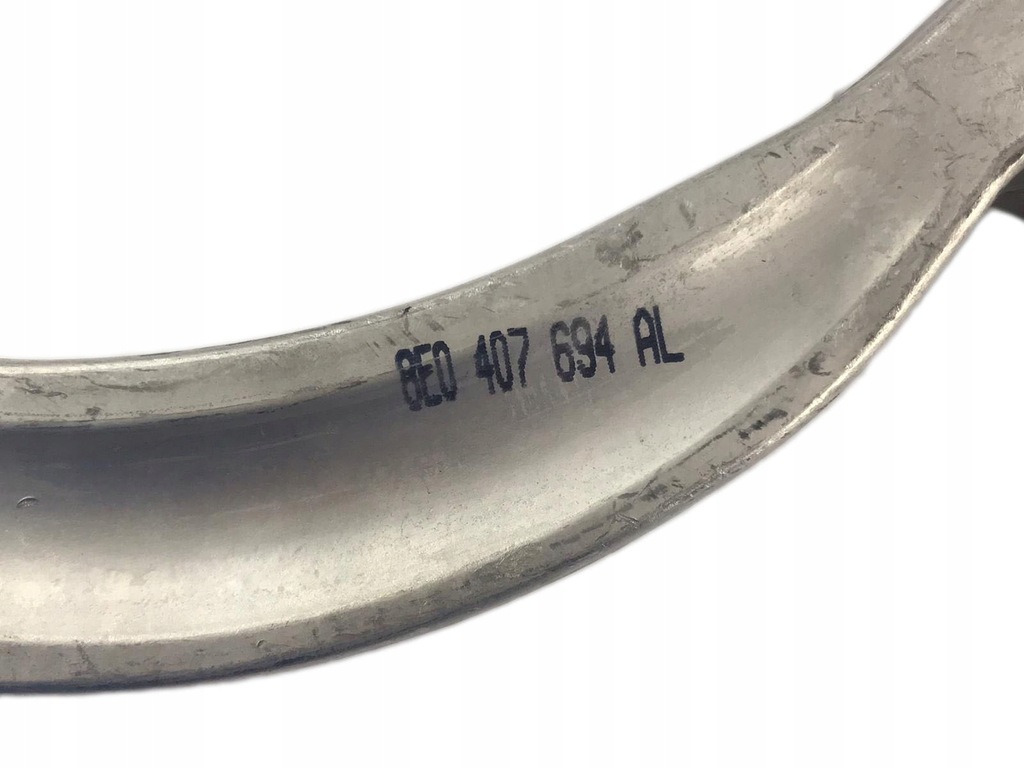 фото №7, Важіль передній нижній правий audi 8e0407694al