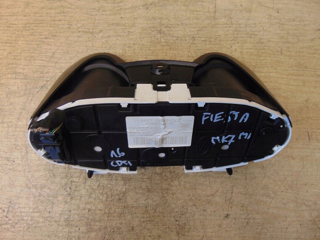 фото №8, Счетчик приборная панель ford fiesta mk7 1.6 tdci europa