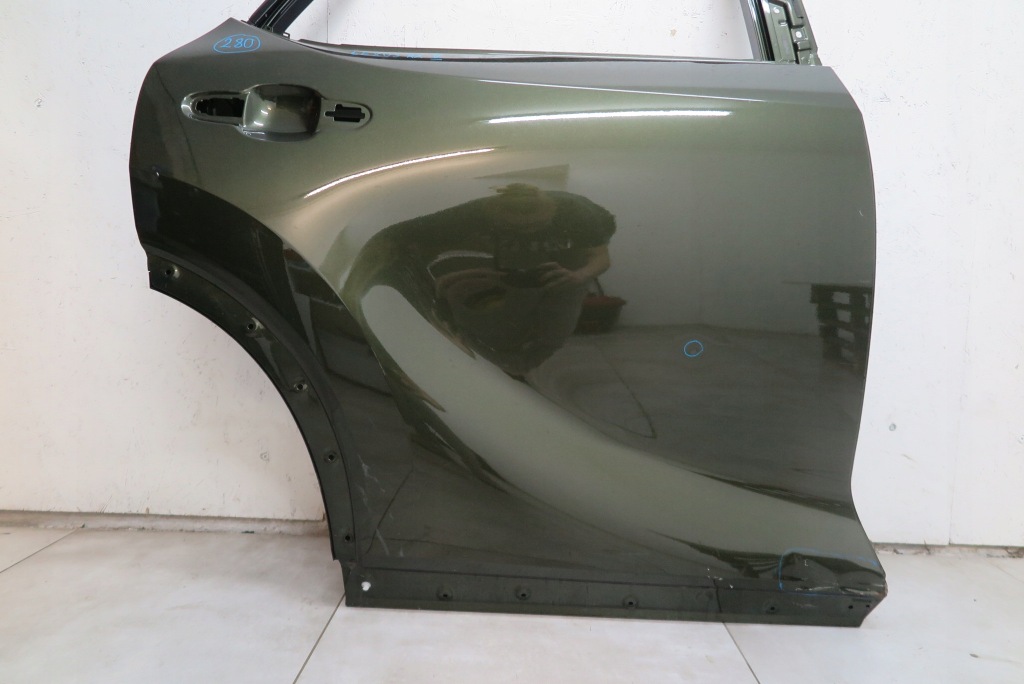 Lexus rx v 5 2022- дверь правое  задняя задняя правый Цена