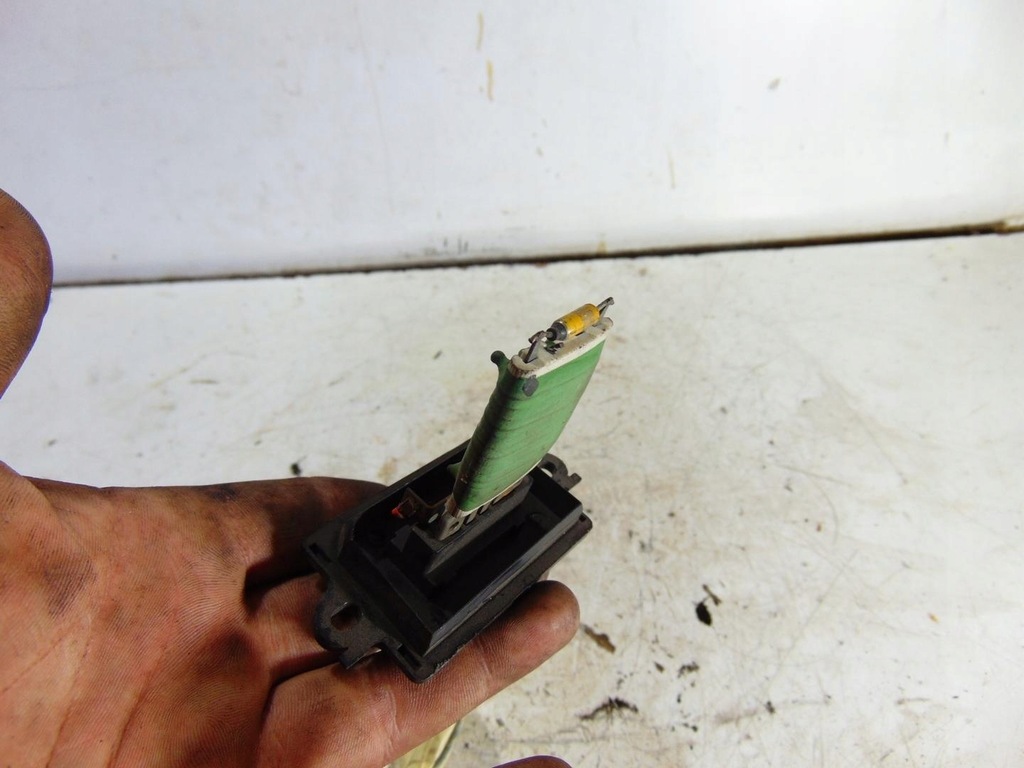 фото №2, Резистор резистор trafic vivaro primastar