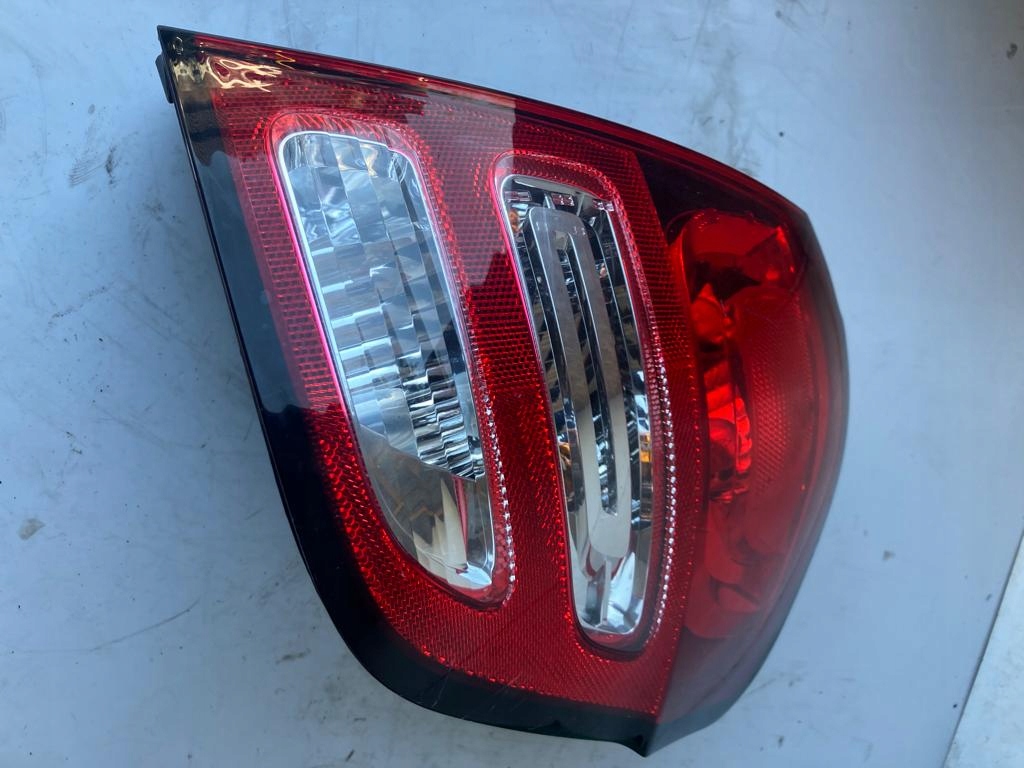 фото №3, Лампа правый задняя c3 ii 9673805280