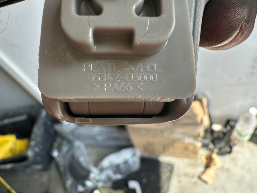 фото №3, Hyundai tucson iii ручки потолочный