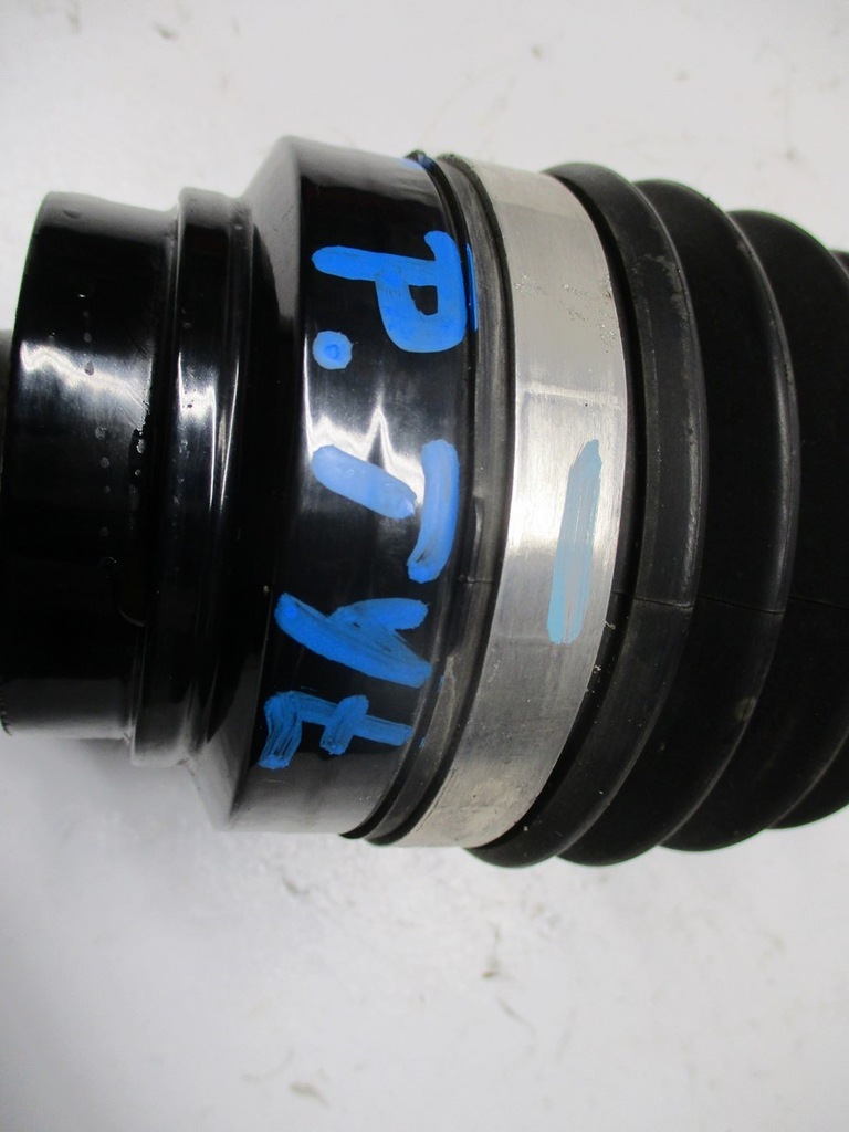 фото №4, Привідний вал задня bmw 1 f20 1,5it права