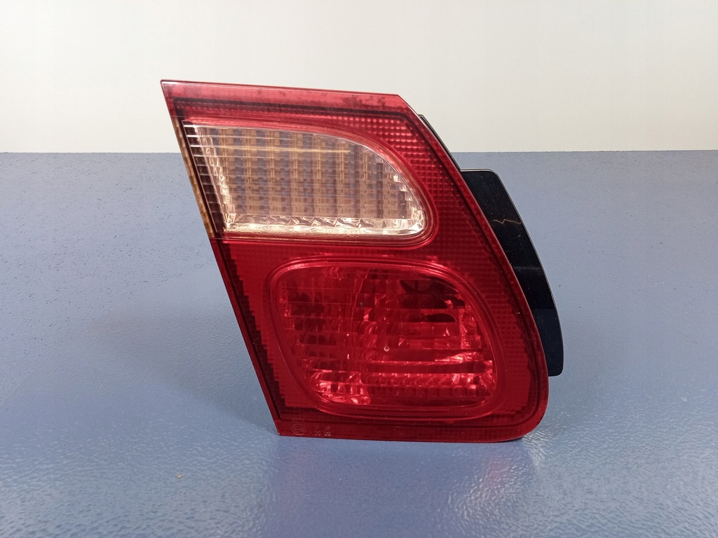 фото №1, Almera n16 lift sedan лампа задняя левая w крышка